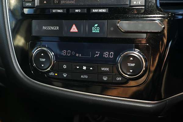 2014 Mitsubishi Outlander PHEV ZJ