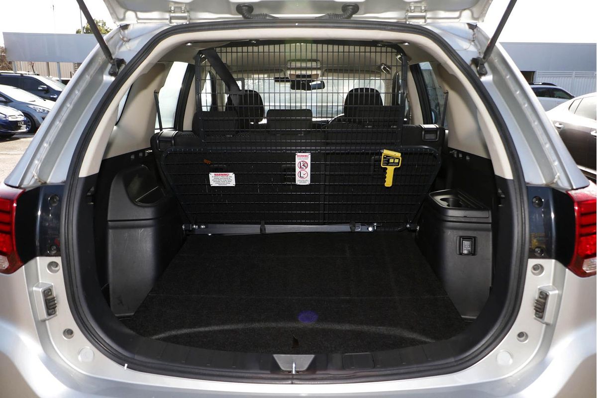 2019 Mitsubishi Outlander ES ADAS ZL