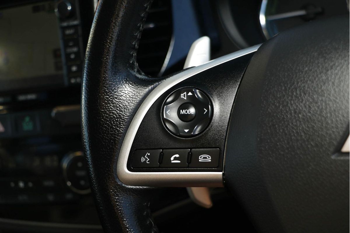 2014 Mitsubishi Outlander PHEV ZJ