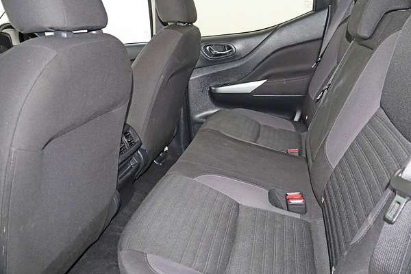 2021 Nissan Navara ST D23 4X4