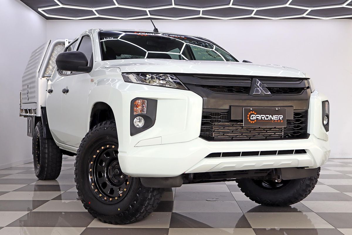 2020 Mitsubishi Triton GLX ADAS MR 4X4