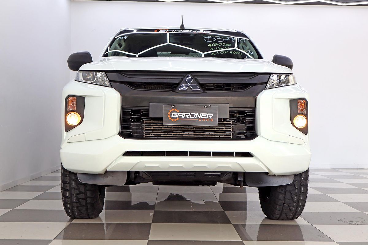 2020 Mitsubishi Triton GLX ADAS MR 4X4