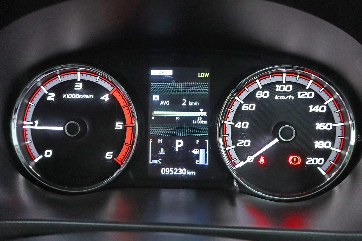 2020 Mitsubishi Triton GLX ADAS MR 4X4