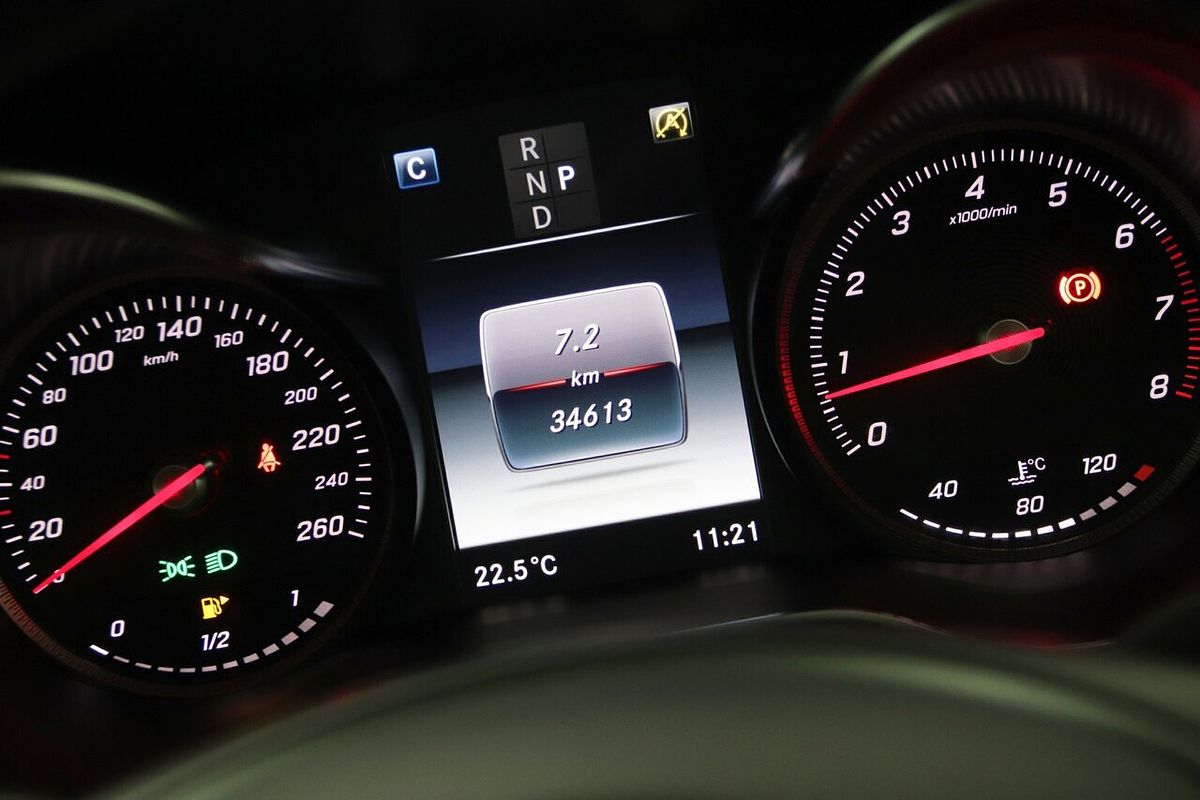 2017 Mercedes-Benz C-Class C250 W205