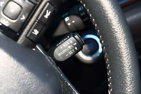 2024 Toyota Hilux Rogue 48V GUN126R 4X4