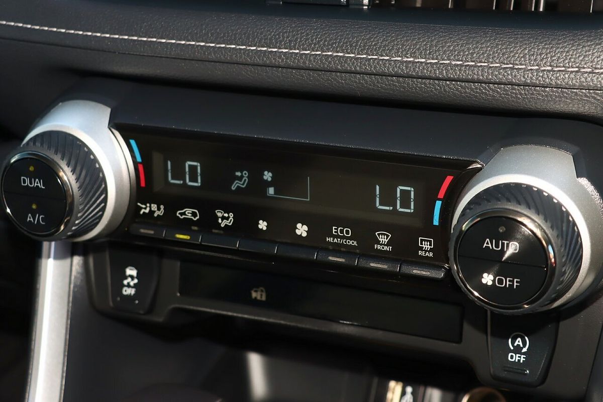 2024 Toyota RAV4 GXL MXAA52R
