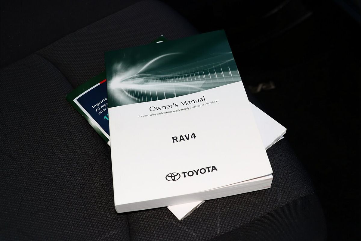 2024 Toyota RAV4 GXL MXAA52R