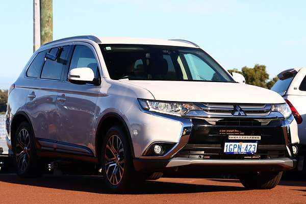 2017 Mitsubishi Outlander LS Safety Pack ZK