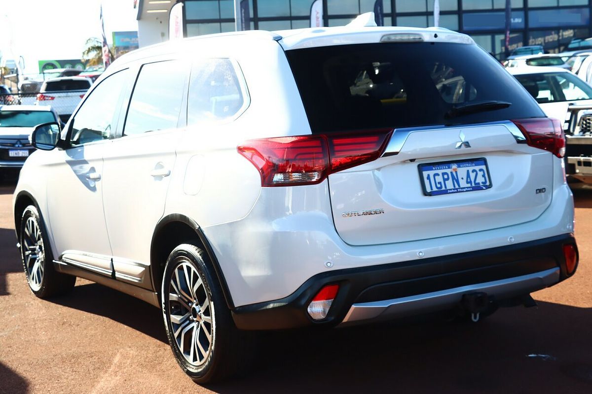 2017 Mitsubishi Outlander LS Safety Pack ZK