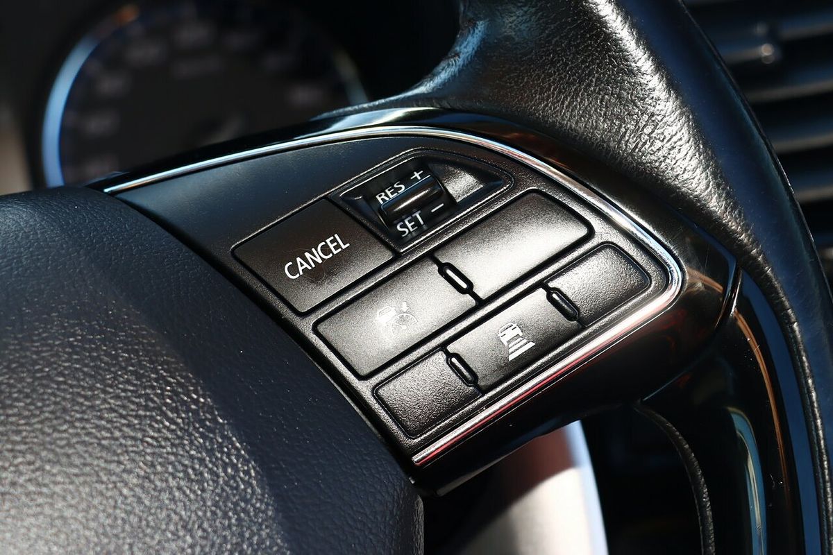 2017 Mitsubishi Outlander LS Safety Pack ZK