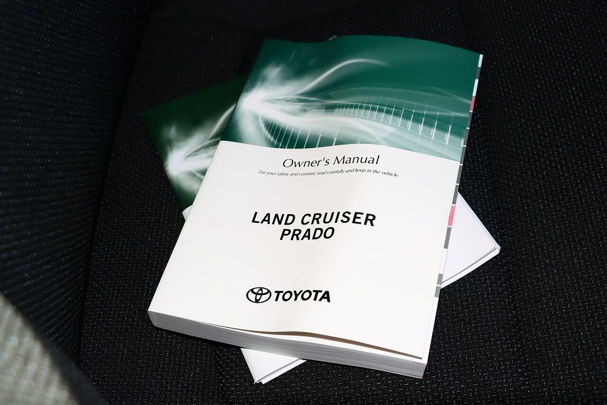 2025 Toyota Landcruiser Prado GX GDJ251R
