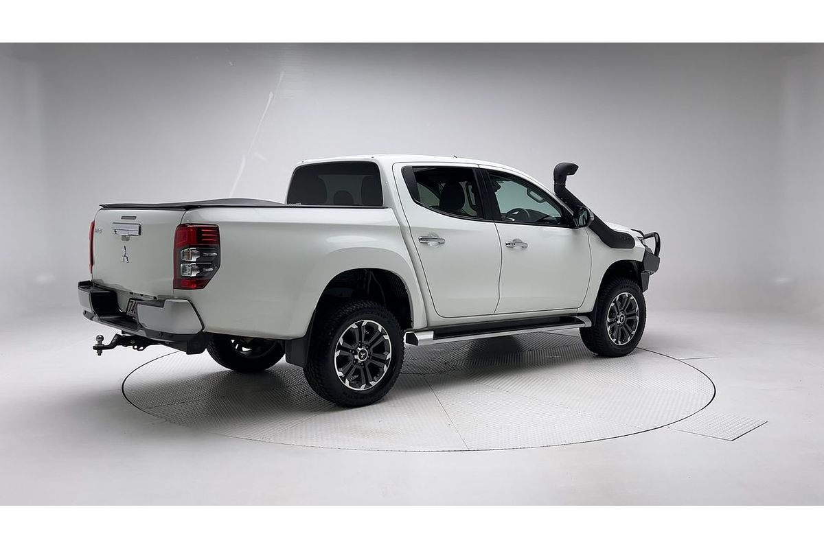 2022 Mitsubishi Triton GLS MR 4X4
