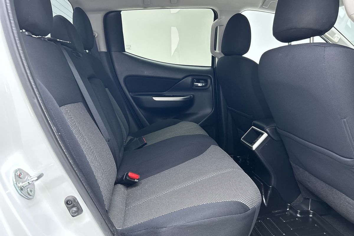 2022 Mitsubishi Triton GLS MR 4X4