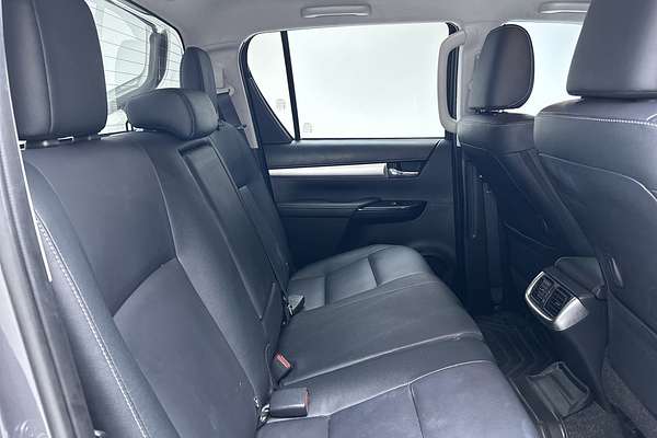 2023 Toyota Hilux SR5 GUN126R 4X4