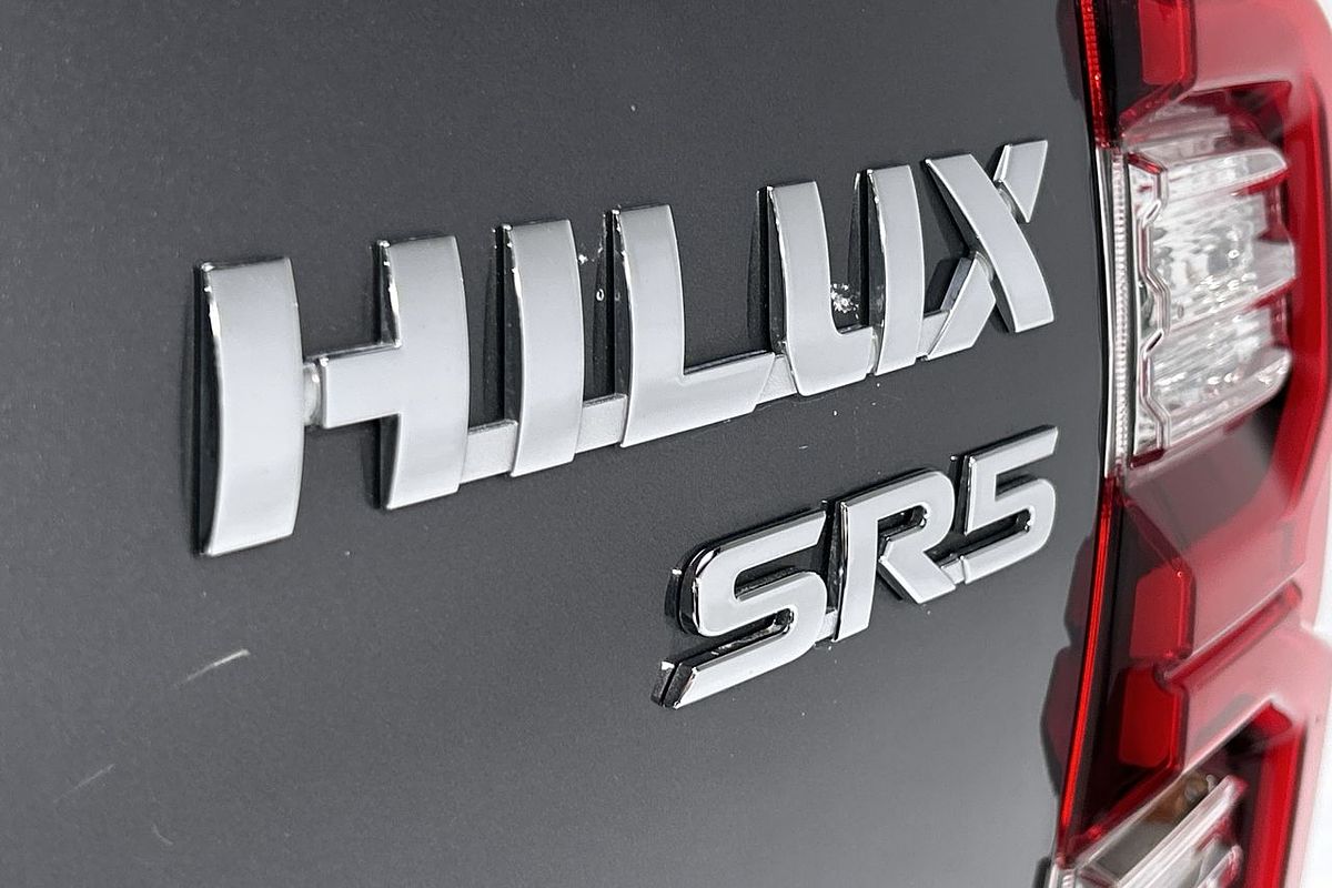 2023 Toyota Hilux SR5 GUN126R 4X4