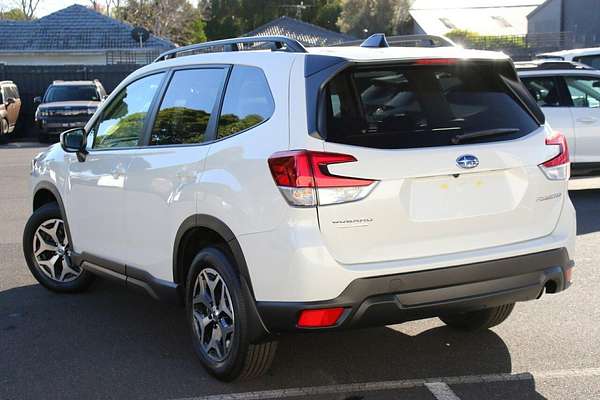 2024 Subaru Forester 2.5i Luxury Special Edition S5
