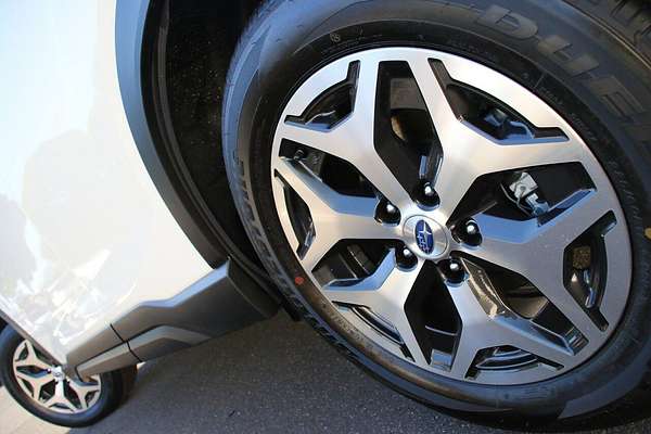 2024 Subaru Forester 2.5i Luxury Special Edition S5