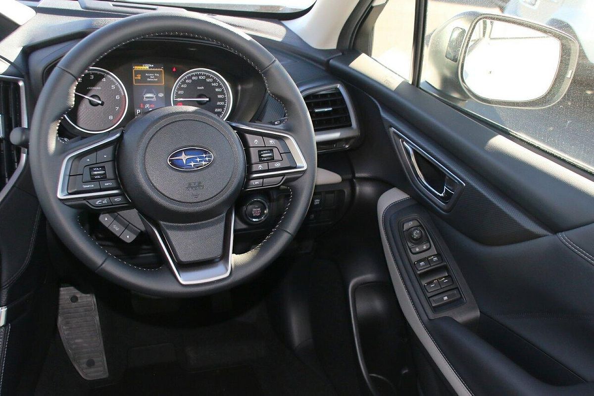 2024 Subaru Forester 2.5i Luxury Special Edition S5