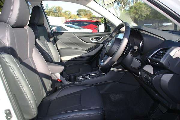 2024 Subaru Forester 2.5i Luxury Special Edition S5