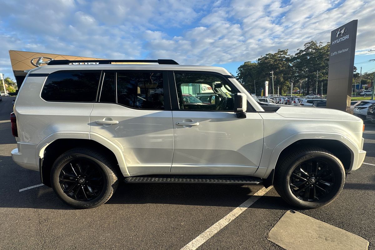 2024 Toyota Landcruiser Prado Kakadu GDJ251R