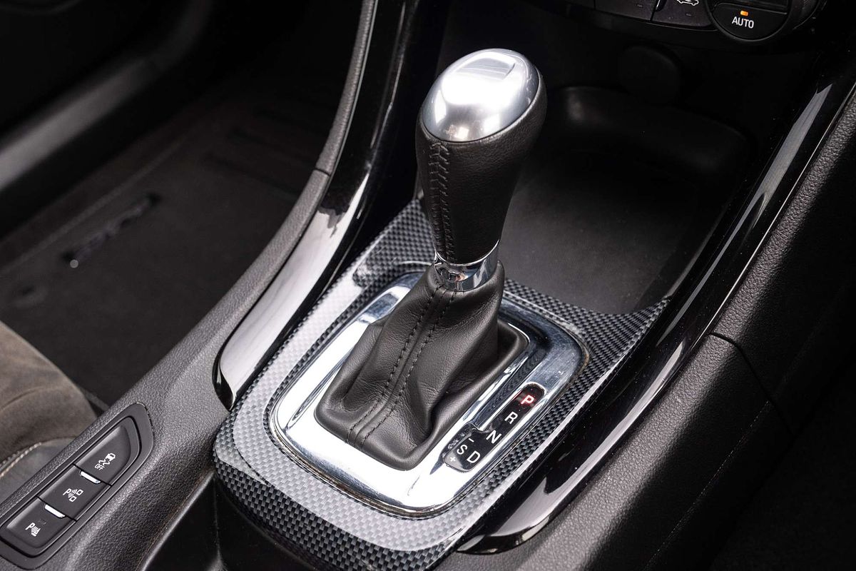 2016 Holden Ute SV6 Black VF Series II Rear Wheel Drive