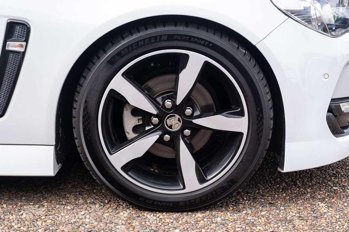 2016 Holden Ute SV6 Black VF Series II Rear Wheel Drive