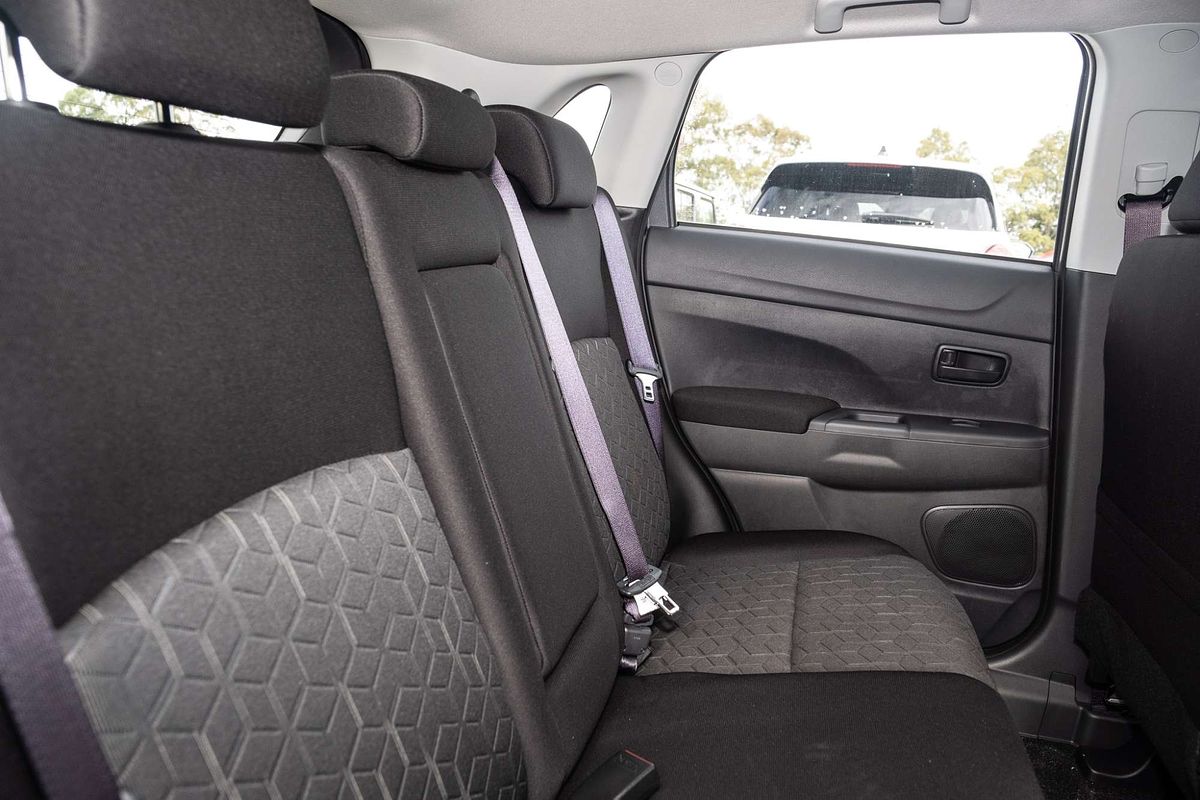 2025 Mitsubishi ASX GS XD