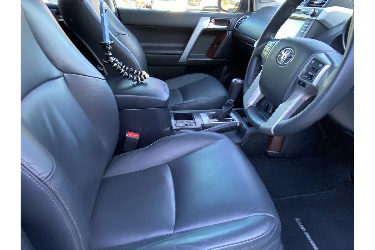 2017 Toyota Landcruiser Prado VX GDJ150R