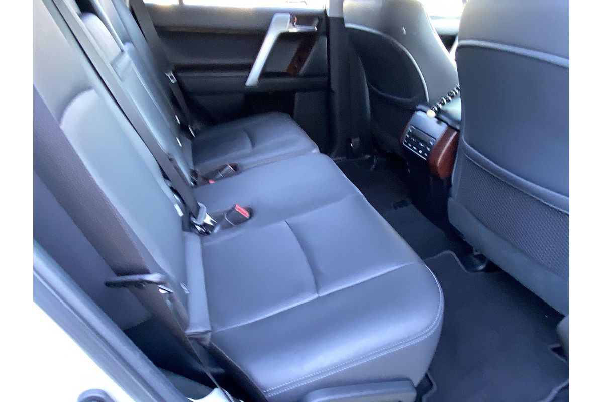 2017 Toyota Landcruiser Prado VX GDJ150R
