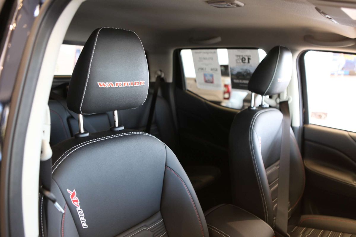 2024 Nissan Navara PRO-4X Warrior D23 4X4