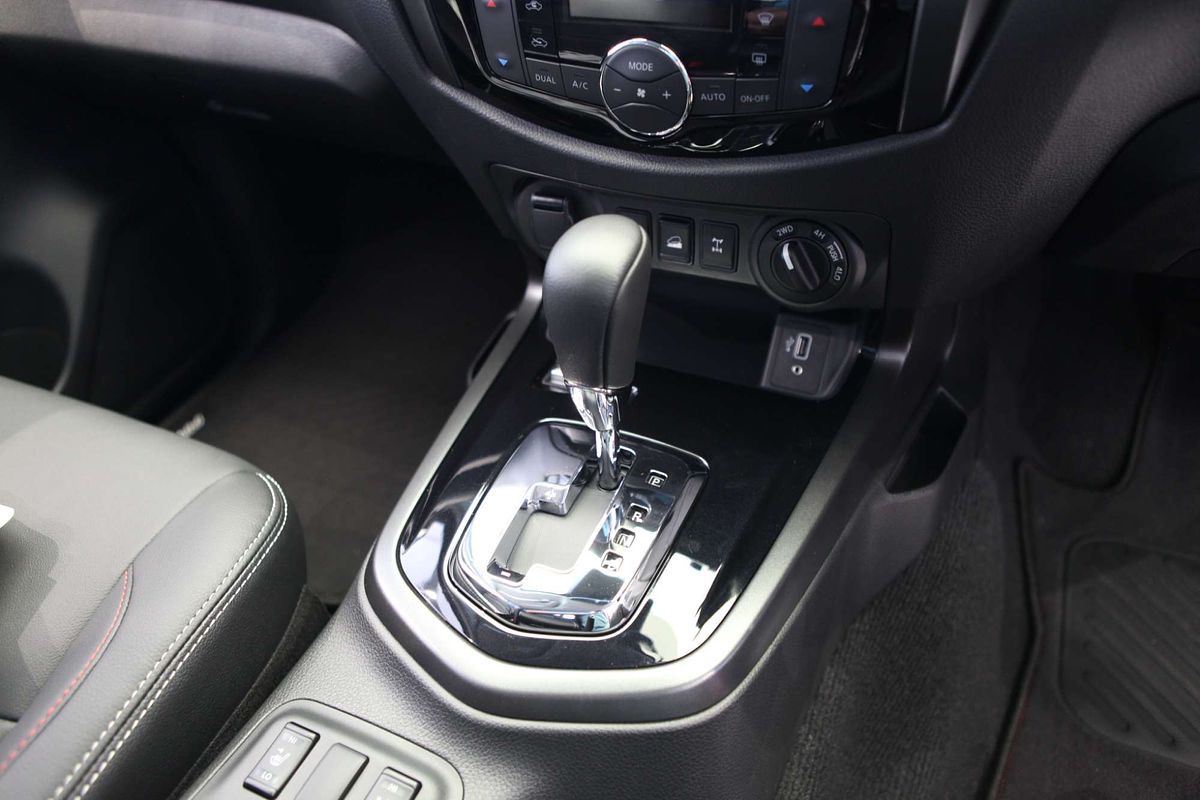 2024 Nissan Navara PRO-4X Warrior D23 4X4