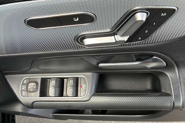 2019 Mercedes-Benz B-Class B180 W247