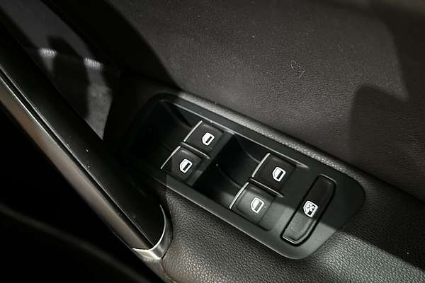 2013 Volkswagen Golf 103TSI Highline 7