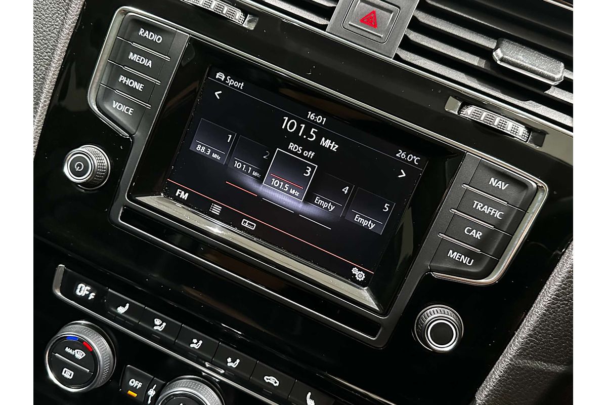 2013 Volkswagen Golf 103TSI Highline 7