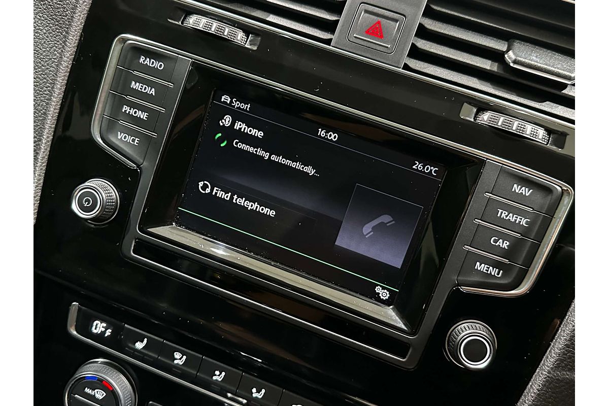 2013 Volkswagen Golf 103TSI Highline 7
