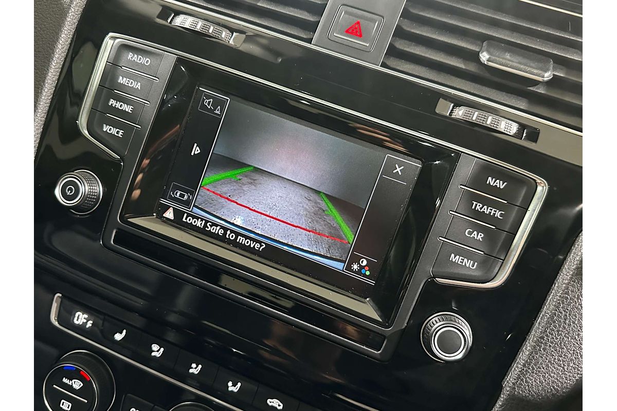 2013 Volkswagen Golf 103TSI Highline 7