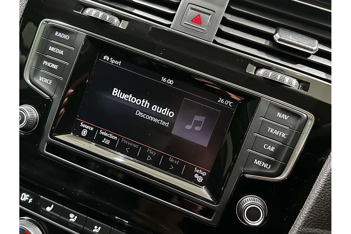 2013 Volkswagen Golf 103TSI Highline 7