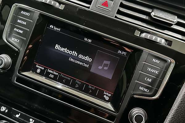 2013 Volkswagen Golf 103TSI Highline 7