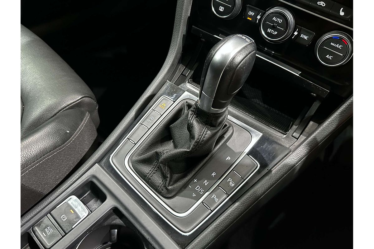 2013 Volkswagen Golf 103TSI Highline 7