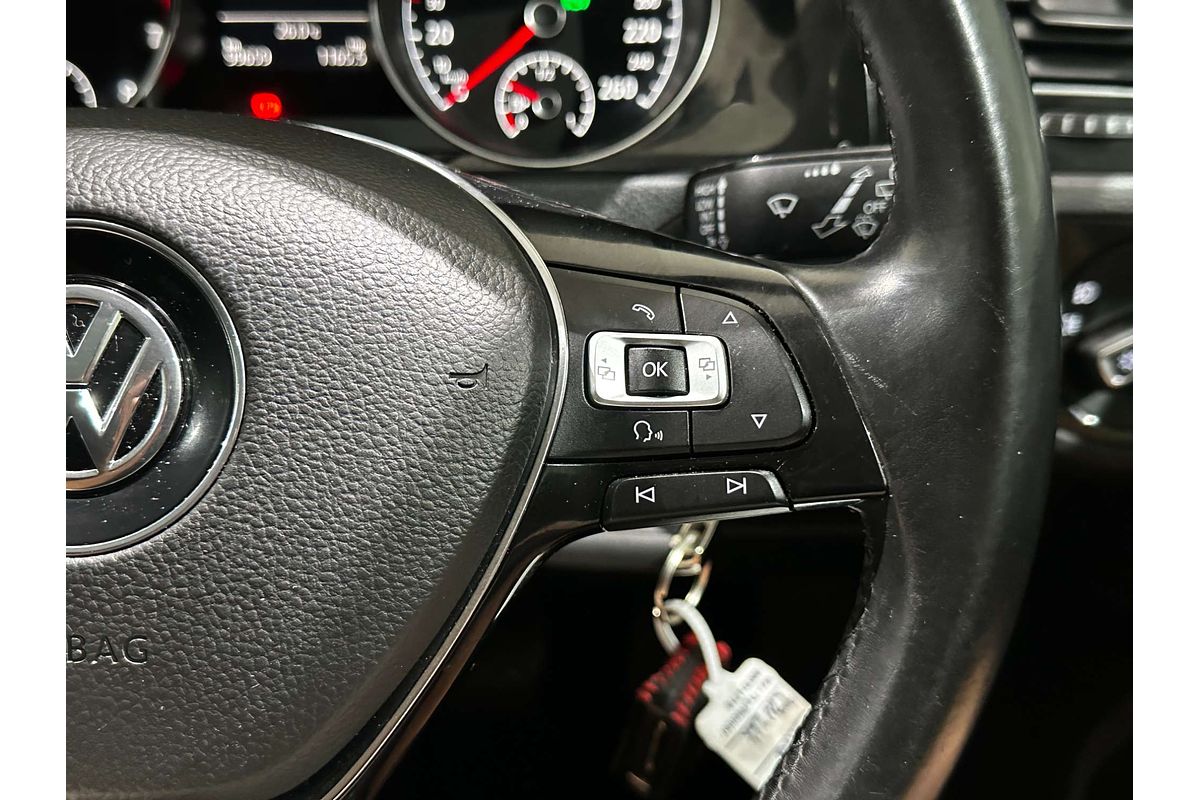 2013 Volkswagen Golf 103TSI Highline 7