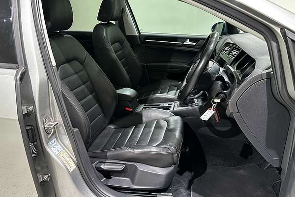 2013 Volkswagen Golf 103TSI Highline 7