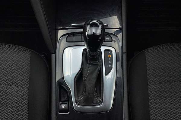 2020 Holden Commodore LT ZB