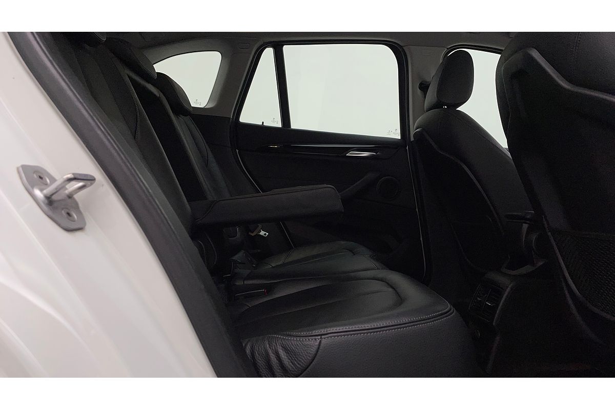 2017 BMW X1 xDrive25i F48