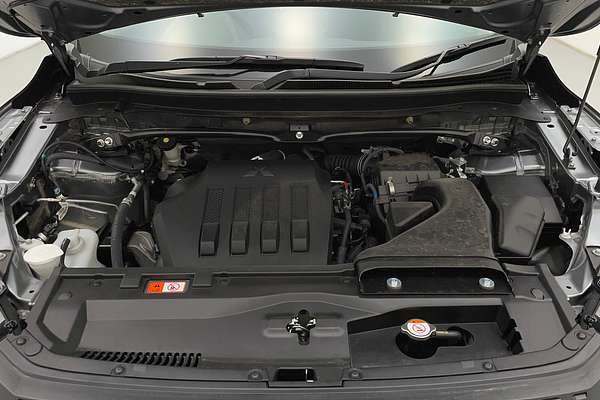 2023 Mitsubishi Eclipse Cross LS YB