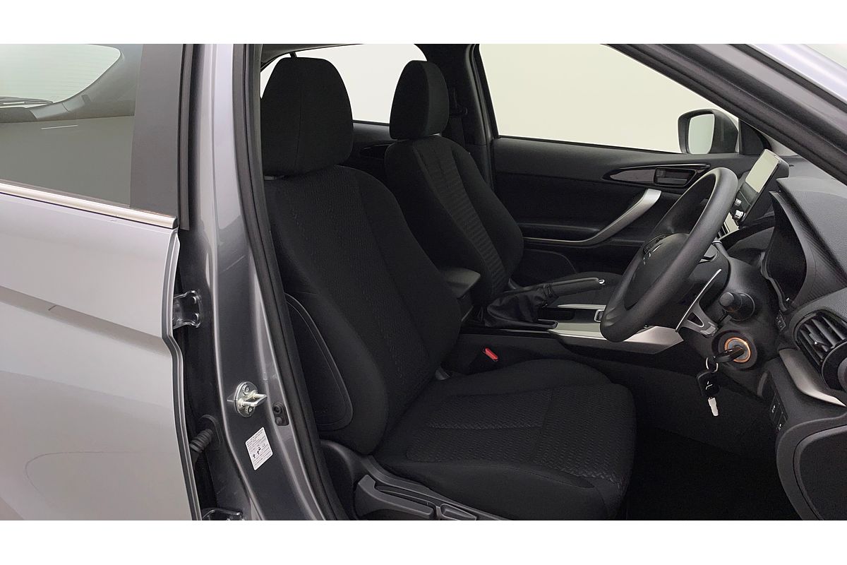 2023 Mitsubishi Eclipse Cross LS YB