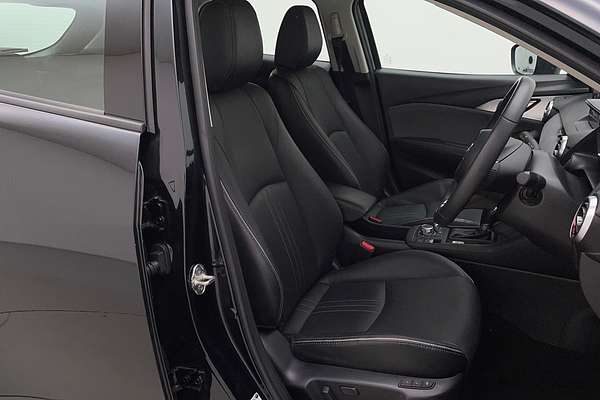 2022 Mazda CX-3 Akari DK