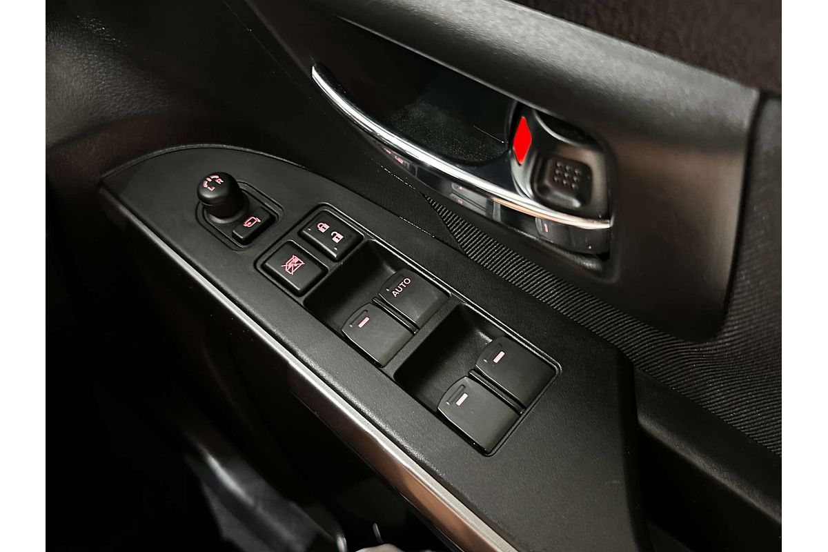 2023 Suzuki S-Cross Plus JYB