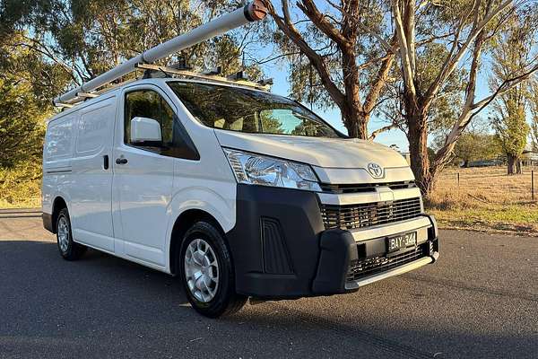 2019 Toyota Hiace GDH300R LWB