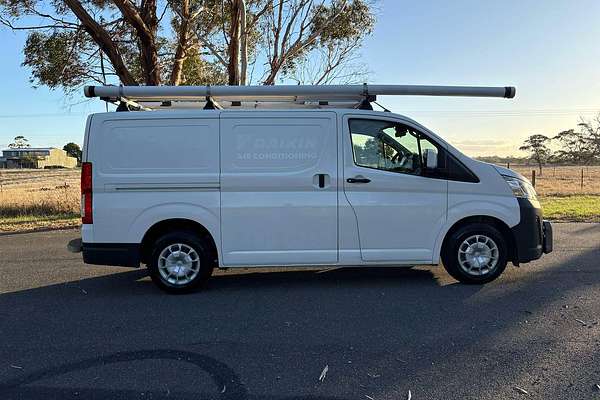 2019 Toyota Hiace GDH300R LWB