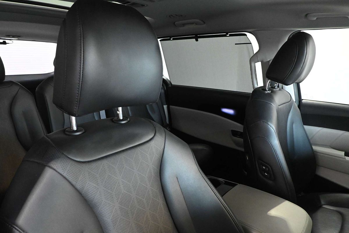 2022 Kia Carnival Platinum KA4
